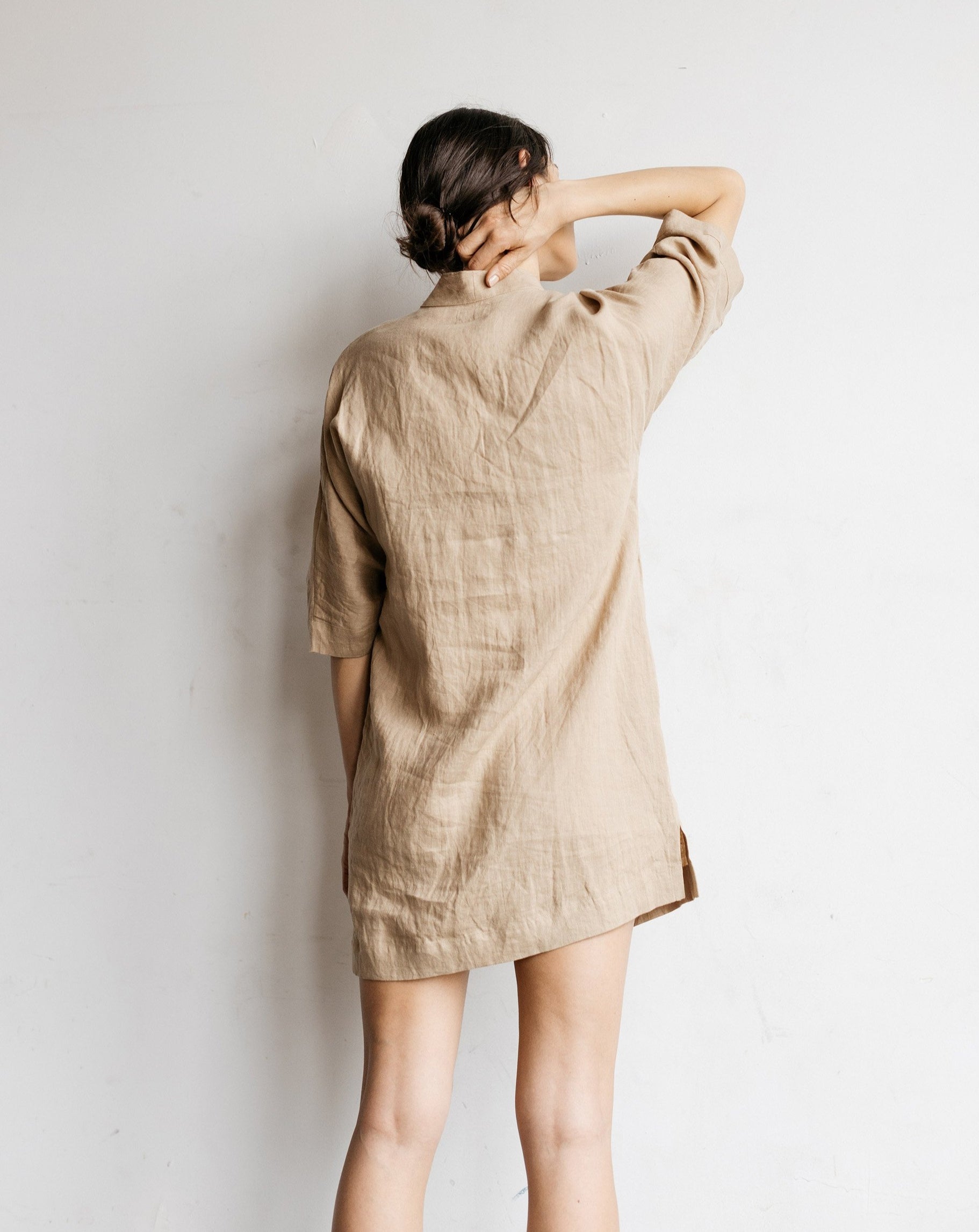 Lightweight linen canvas has natural movement