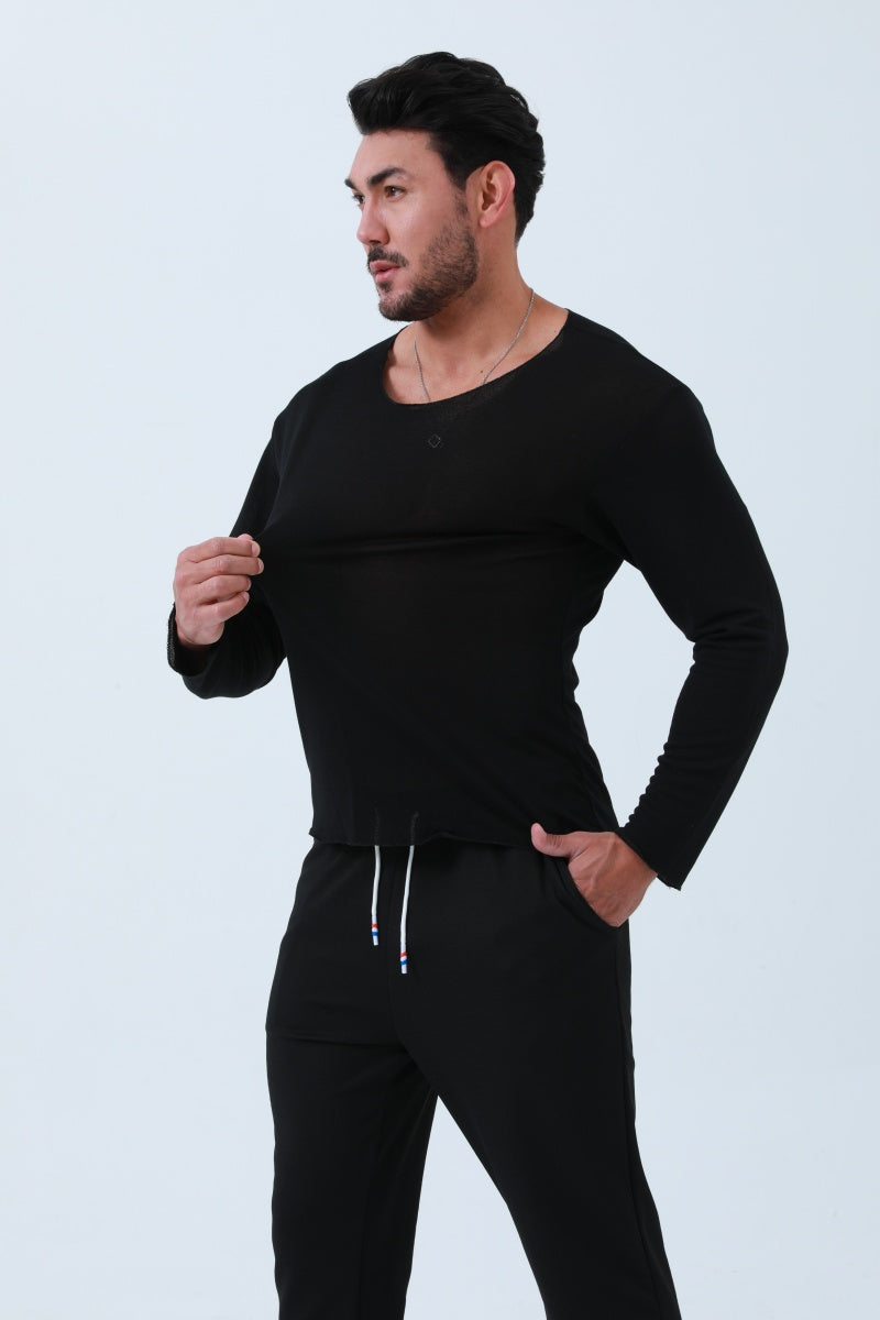 Essence Boat Neck Knit Long Sleeve